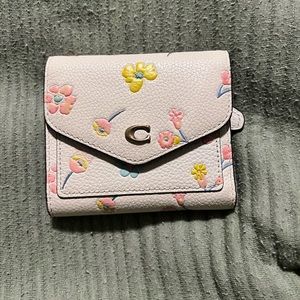 Coach Wyn watercolor floral wallet